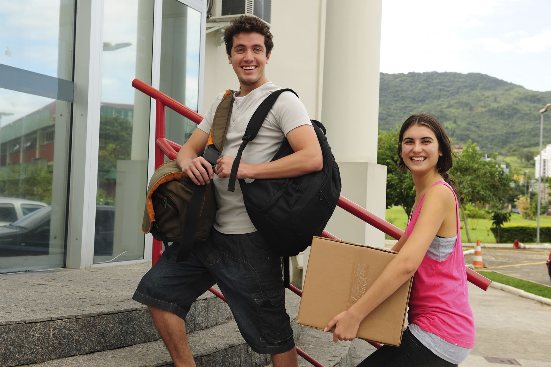 Community Colleges: Is On-Campus Living Right for You?